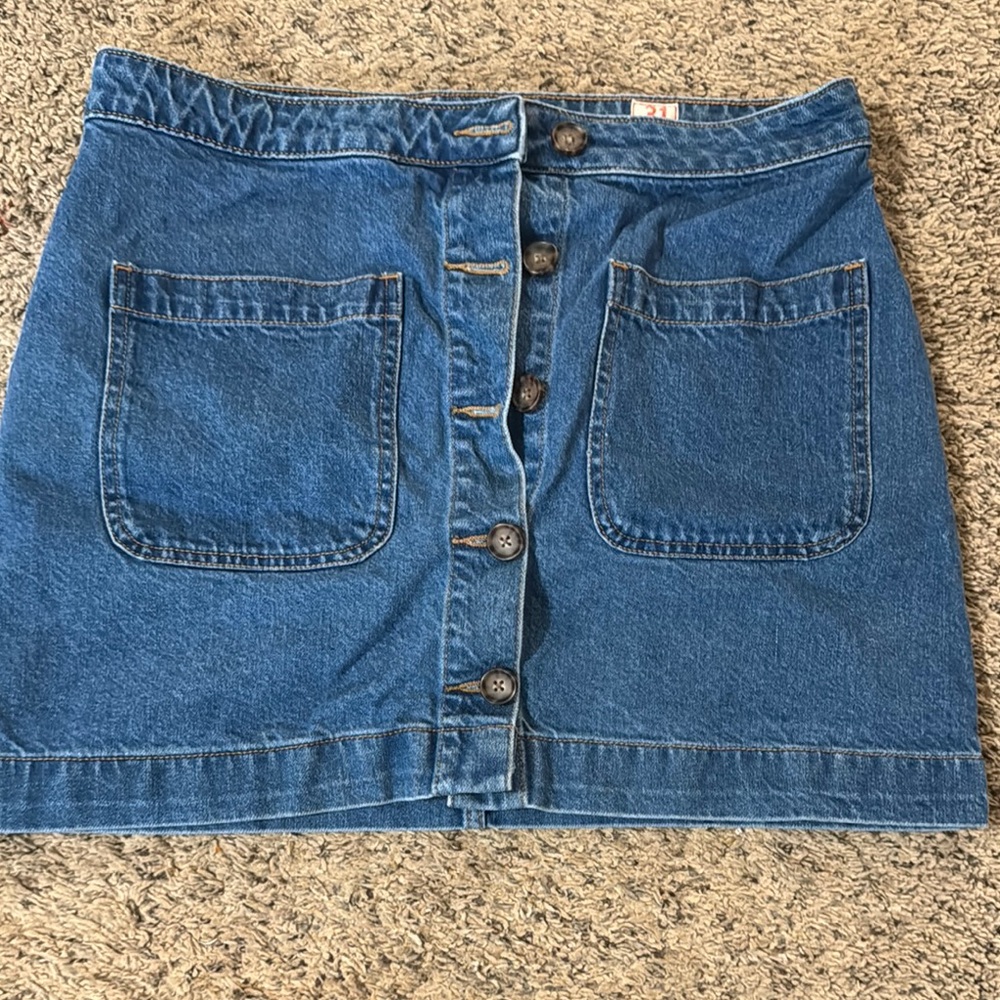 We The Free- Denim Button-Front Skirt